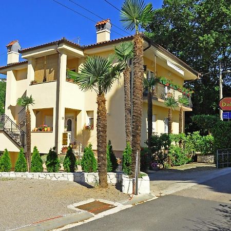 Apartments With A Parking Space Opric, Opatija - 7728 洛夫兰 外观 照片