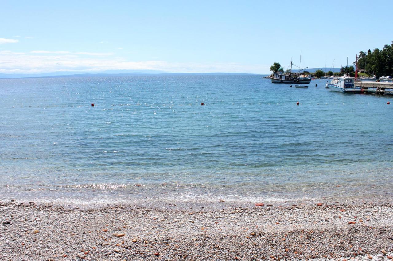 Apartments With A Parking Space Opric, Opatija - 7728 洛夫兰 外观 照片