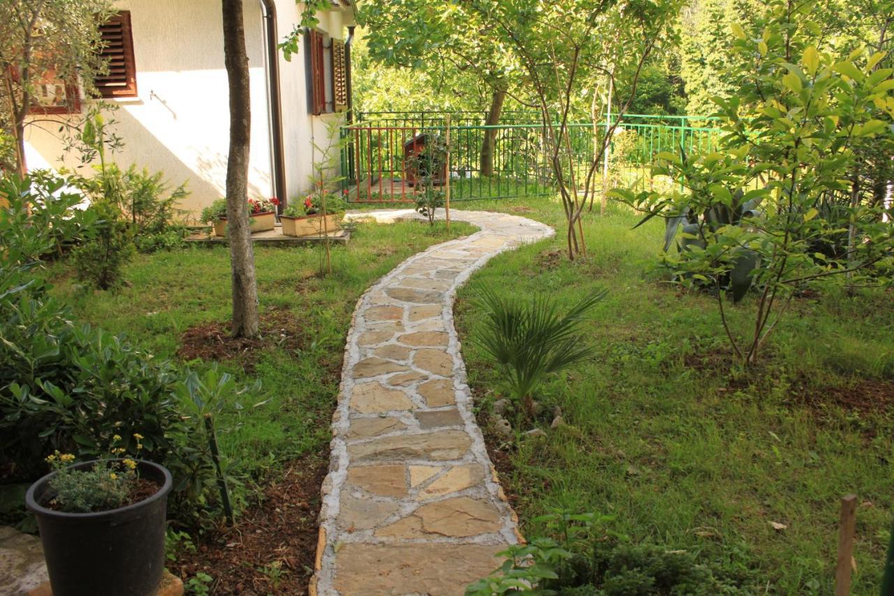 Apartments With A Parking Space Opric, Opatija - 7728 洛夫兰 外观 照片