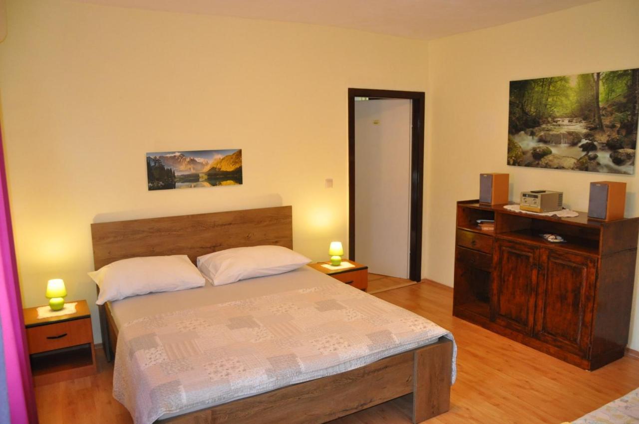 Apartments With A Parking Space Opric, Opatija - 7728 洛夫兰 外观 照片